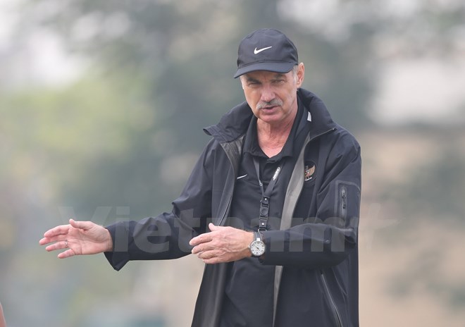 HLV Riedl: Áp lực truyền thông khiến Việt Nam không thể chiến thắng