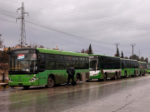 Syria: Bắt đầu tiến hành sơ tán quân nổi dậy ra khỏi Aleppo