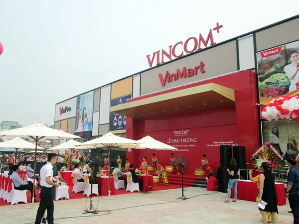 Khai trương Trung tâm mua sắm Vincom+ đầu tiên