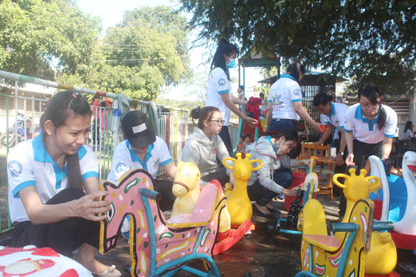 Nhiều hoạt động kỷ niệm ngày truyền thống học sinh, sinh viên