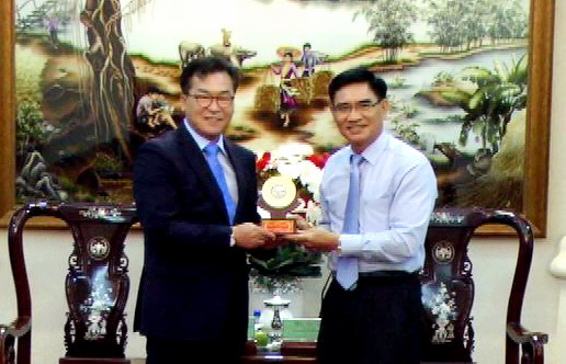 Head of Gyeongnam's Representative Office pays courtesy visit to Dong Nai