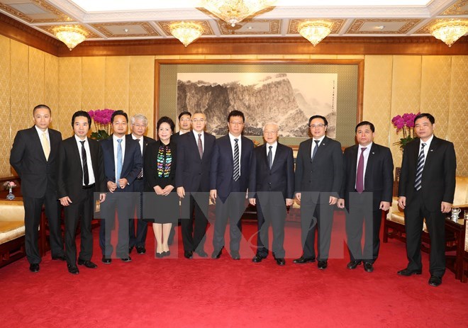Party chief urges Chinese firms to bring advanced technology to Vietnam
