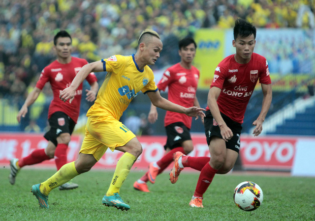 Toàn thắng trận thứ 3, FLC Thanh Hóa độc chiếm ngôi đầu