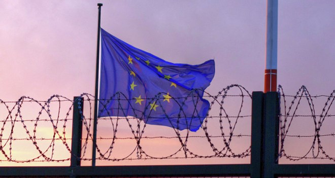 EU gia hạn việc kiểm soát biên giới khẩn cấp trong Schengen