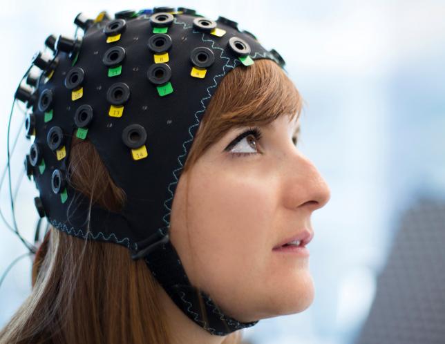 Paralyzed patients communicate thoughts via brain-computer interface