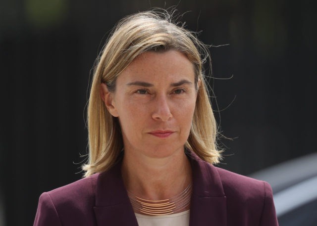 Bà Mogherini đã có cuộc hội đàm với Ngoại trưởng Mỹ Rex Tillerson. (Nguồn: Reuters)