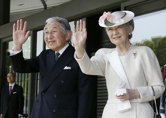 Japanese Emperor Akihito and Empress Michiko 