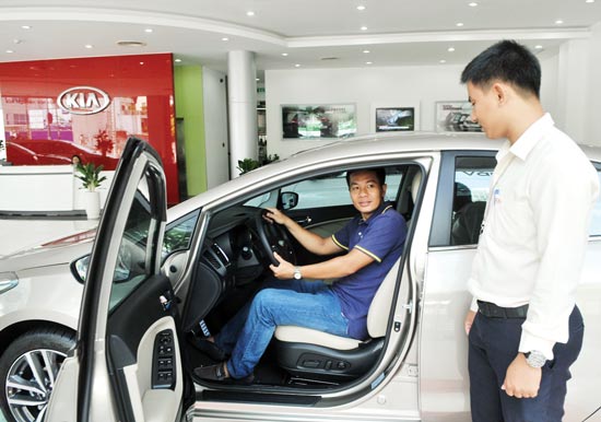 Ministry amends auto import circular