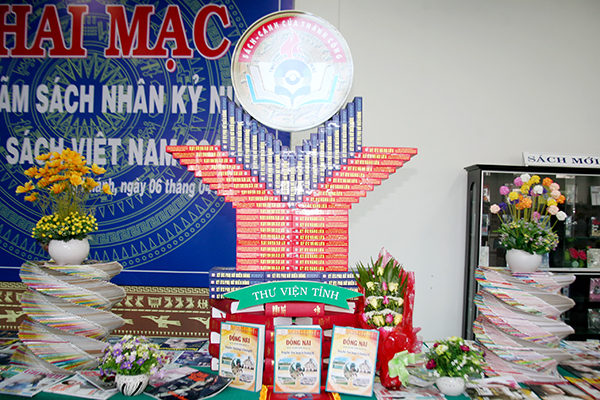 Book exhibition opened to mark Viet Nam's Book Day