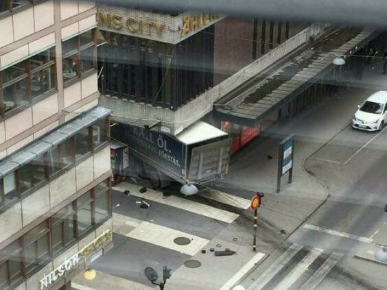 Vụ tấn công khủng bố ở Thụy Điển: Nghi phạm trong ảnh liên quan tới IS