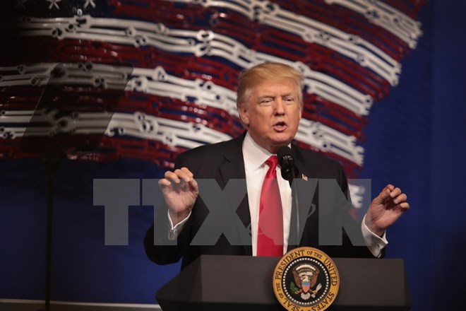 Tổng thống Trump nói về thỏa thuận hạt nhân "khủng khiếp" với Iran