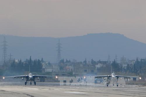 Máy bay ném bom Sukhoi Su-25 của Nga tại căn cứ quân sự Hmeymim ở Latakia (Syria). Ảnh: AFP/TTXVN