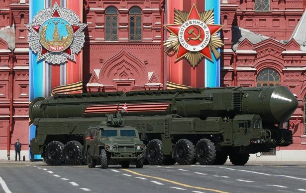 Vũ khí hạng nặng của Nga tại buổi tổng duyệt. (Nguồn: Getty Images)
