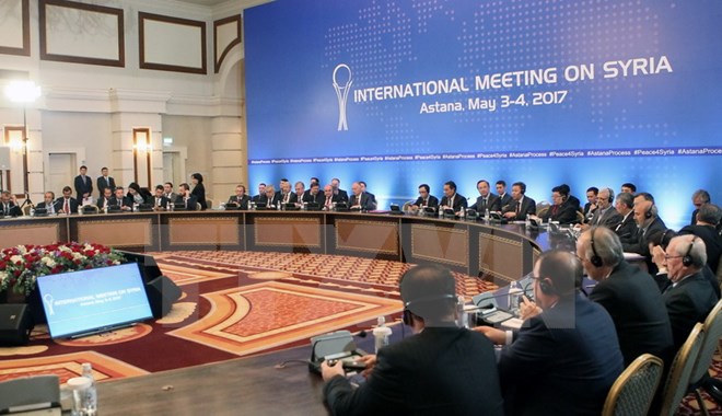 Hòa đàm Syria bước sang giai đoạn mới về soạn thảo Hiến pháp mới
