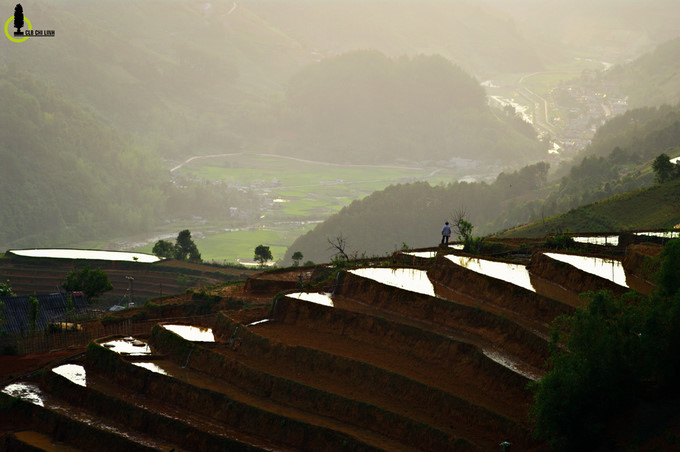 Mang Mu comprises two hamlets of Mang Mu A and Mang Mu B in Mo De village, Mu Cang Chai district.