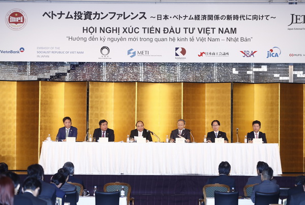 Lễ ký kết một số văn kiện hợp tác của các công ty Việt Nam - Nhật Bản. Ảnh: Thống Nhất/TTXVN