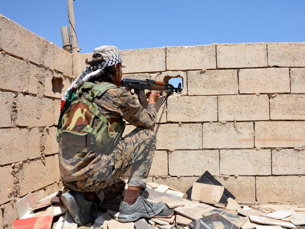 IS lập thành trì mới tại đô thị El-Majadin của Syria