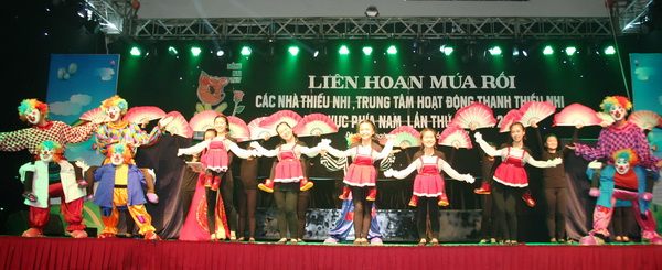 Dong Nai holds puppetry festival for children and teenagers