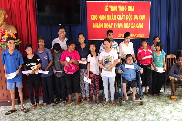 50 gifts for AO/dioxin victims