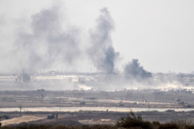 Israel không kích ở Gaza nhằm đáp trả vụ tấn công rocket