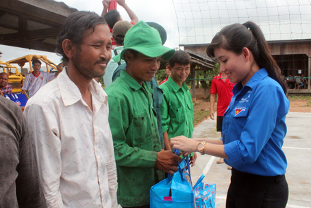 Dong Nai province launches int'l voluntary program in Cambodia