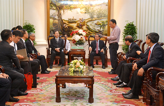 Taiwanese doctors provide free healthcare to poor people