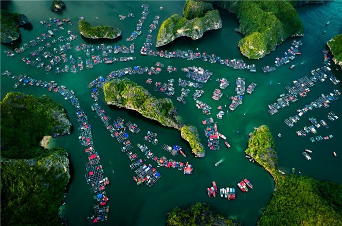 Floating houses on Lan Ha Bay – Giang Son Dong – third prize