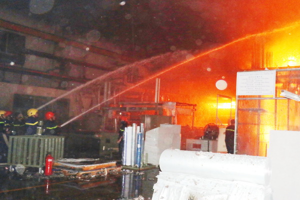 Fire in Taiwanese plastic company
