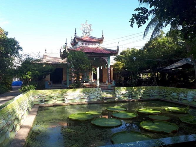 King Lotus Pagoda, top destination in western region