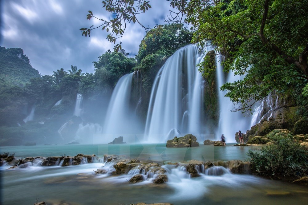 Ban Gioc Waterfall - Natural masterpiece in Southeast Asia