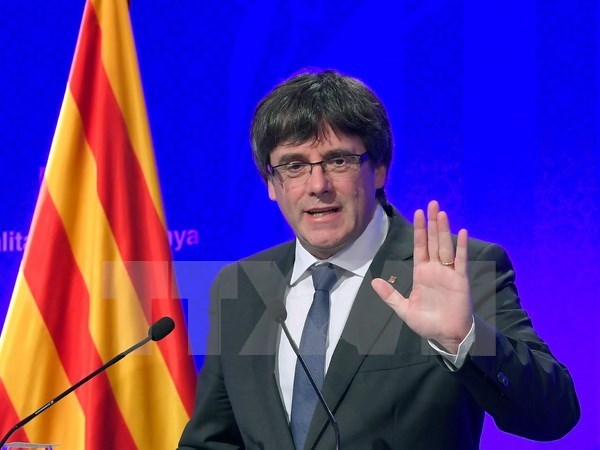 Tây Ban Nha: Thủ hiến Catalunya phản đối giải tán chính quyền khu vực
