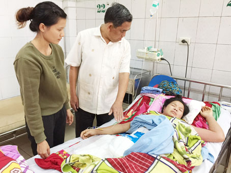 Dong Nai's delegation visits flood victims in Thanh Hoa