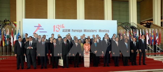 Delegates to the 13th ASEM Foreign Ministers’ Meeting 