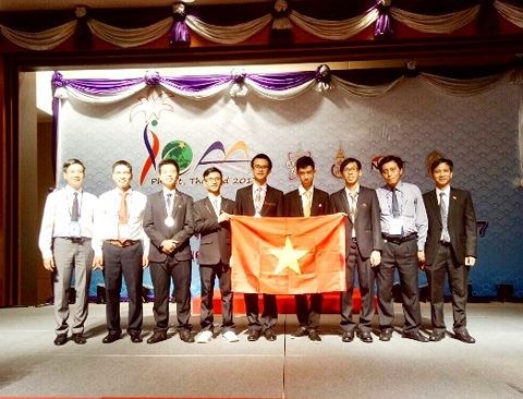 Vietnam wins two silvers at int’l astronomy Olympiad in Thailand.
