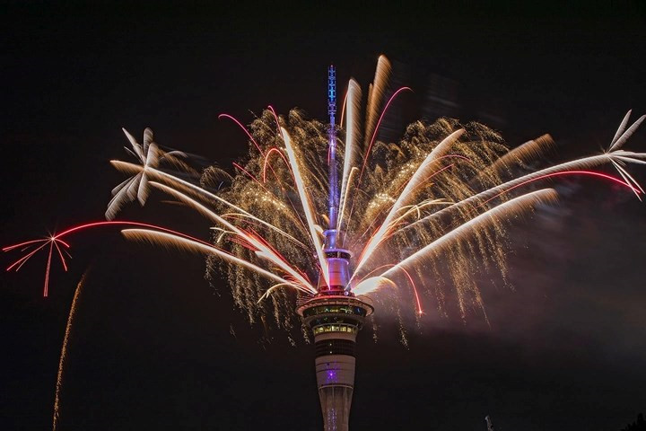   Fireworks display in Auckland, New Zealand. (Photo: AFP)