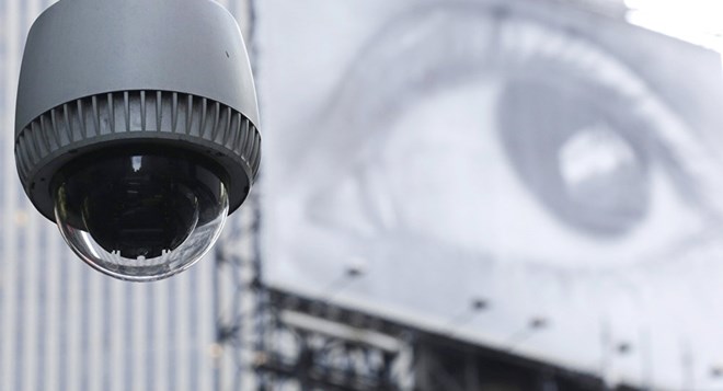 Lục quân Mỹ tháo gỡ hệ thống camera giám sát có nguồn gốc Trung Quốc