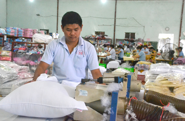 Many enterprises restart production after Tet