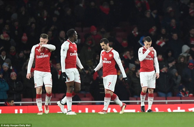 Manchester City gieo sầu cho Arsenal ngay tại thánh địa Emirates