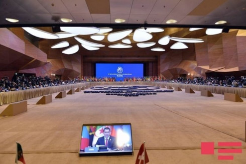 Vietnam attends 18th NAM Ministerial Meeting in Azerbaijan