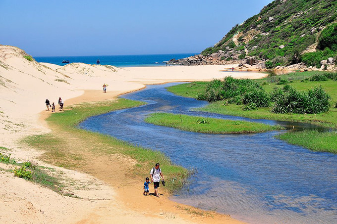 Seven dream destinations in Phu Yen