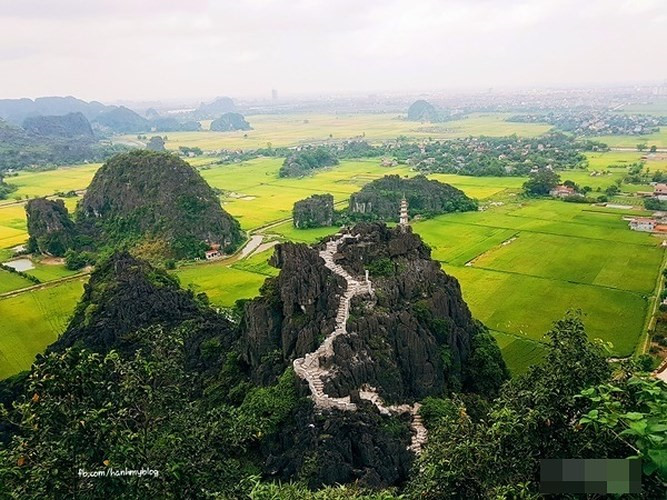 Breathtaking views at Ninh Binh's Mua Cave