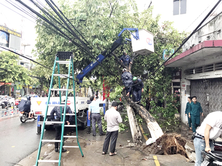 Cẩn trọng dông, lốc, sấm sét đầu mùa mưa