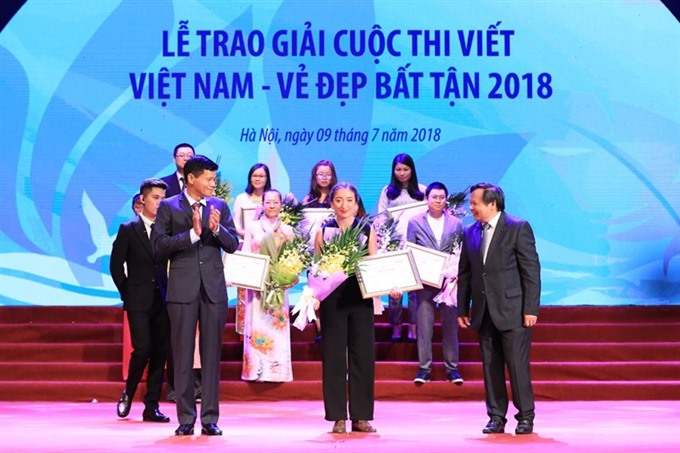 85 travel enterprises receive annual tourism awards