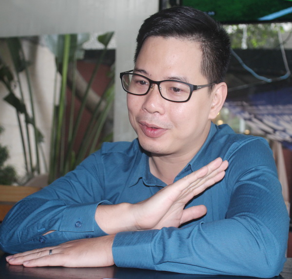 Cha mẹ đừng tạo ra những "gia đình smart phone"