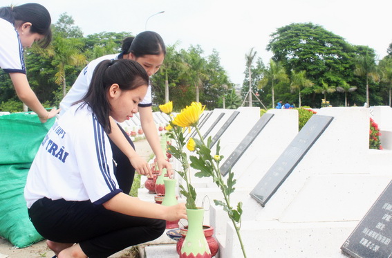 Nhiều hoạt động ý nghĩa trong "Ngày chủ nhật xanh"