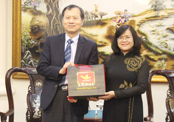 Taiwanese doctors provide free healthcare to poor people