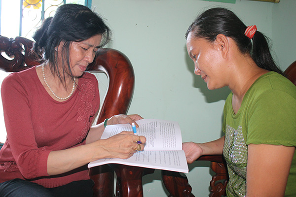 Vợ chồng đồng lòng làm việc thiện