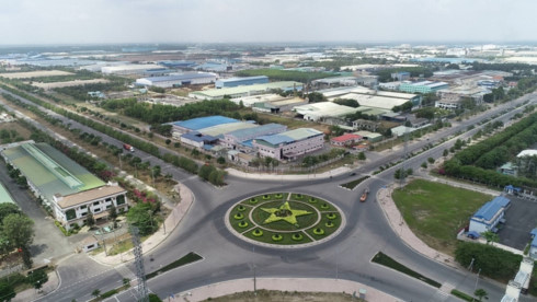 Investors eye land plots in HCMC's neighboring areas
