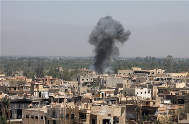 Liên quân do Mỹ dẫn đầu sử dụng bom chùm khi không kích ở Syria