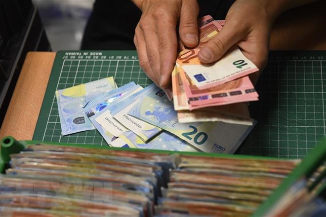 Pháp và Đức thống nhất kế hoạch ngân sách Eurozone
